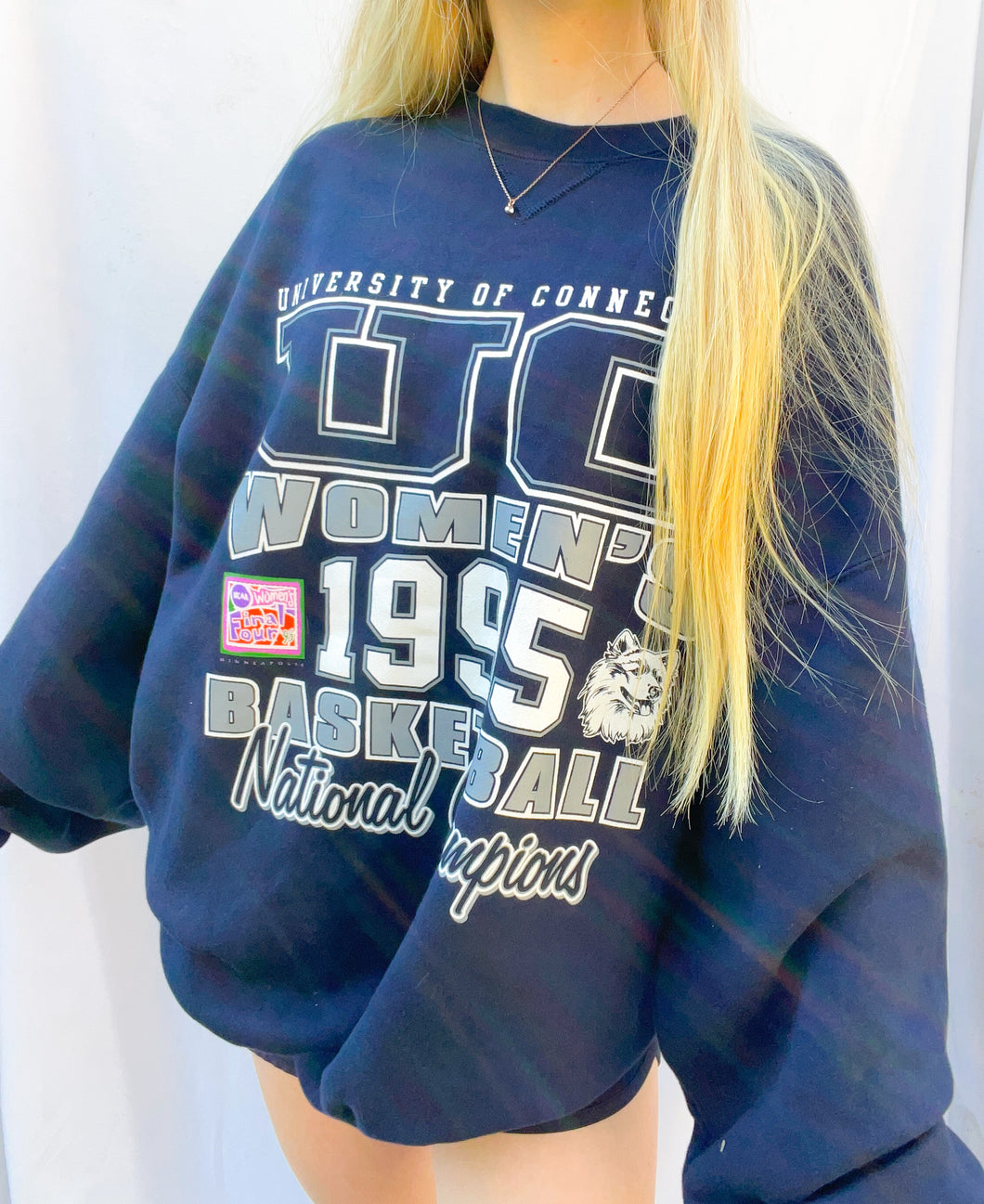 (XL) UConn 1995 Sweatshirt