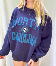 Load image into Gallery viewer, (M) Vintage North Carolina Sweatshirt
