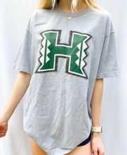 Load image into Gallery viewer, (L) U of Hawaii Shirt
