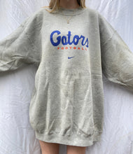 Load image into Gallery viewer, (XL) Vintage Florida Nike Sweatshirt
