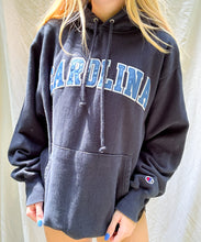 Load image into Gallery viewer, (M) Carolina Reverse Weave Hoodie
