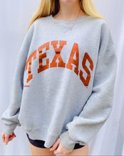 Load image into Gallery viewer, (M/L) Texas Sweatshirt
