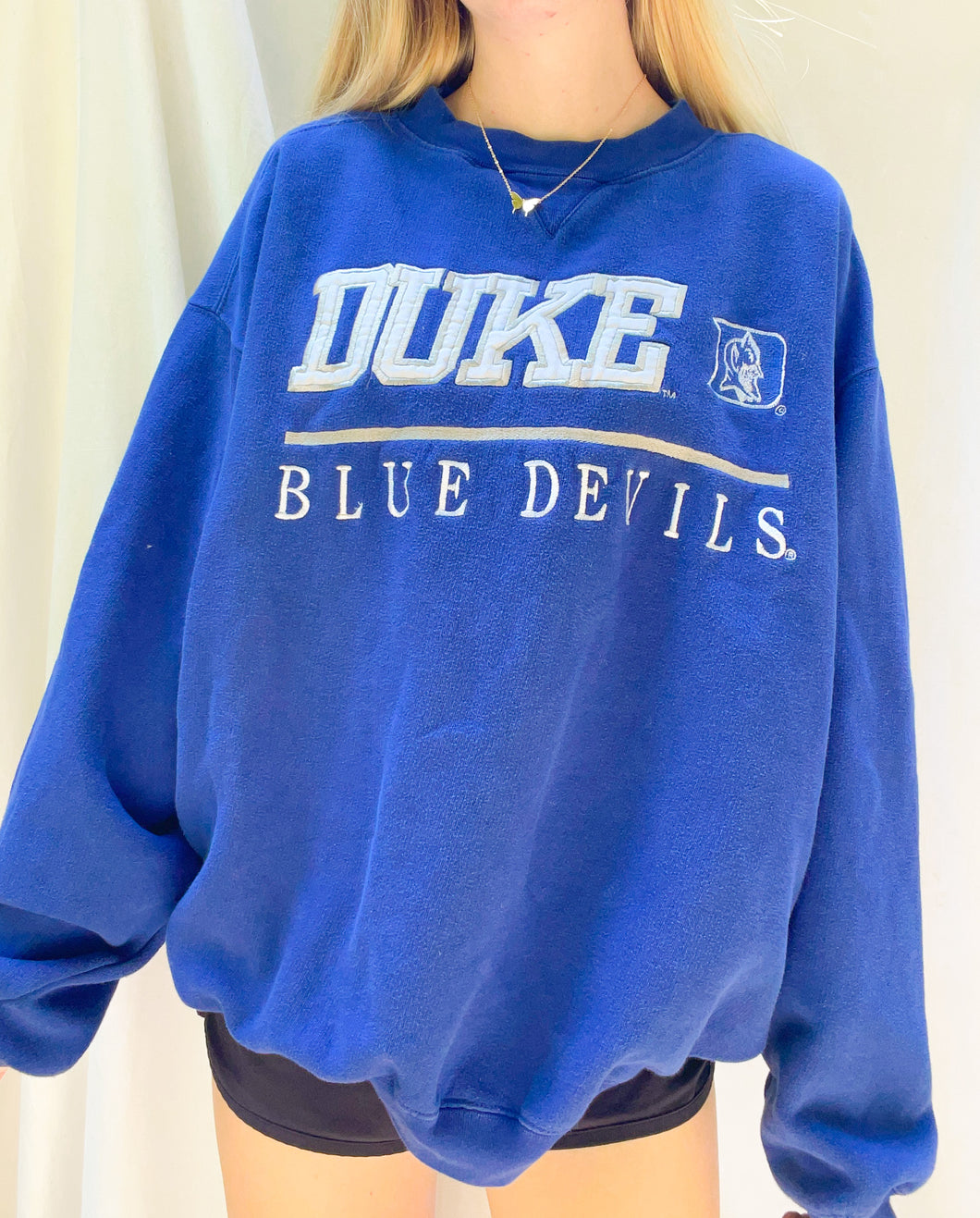 L) Duke Blue Devils Sweatshirt – Happyy.thrifts