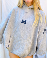 Load image into Gallery viewer, (L) Nike Michigan Hoodie
