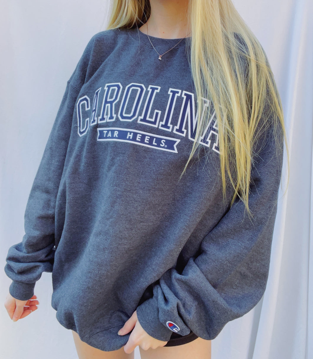 (L) Carolina Sweatshirt (NWT!)