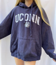 Load image into Gallery viewer, (M) UConn Hoodie (see flaws!!)
