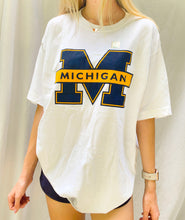 Load image into Gallery viewer, (L) U of Michigan Shirt
