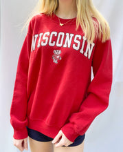 Load image into Gallery viewer, (S) Wisconsin Sweatshirt
