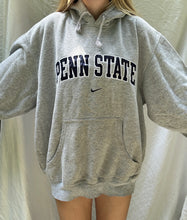 Load image into Gallery viewer, (M) Nike Penn State Hoodie
