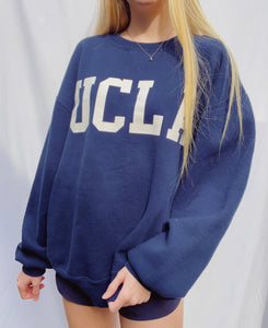 (L/M) Blue UCLA Sewatshirt