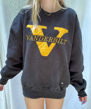 Load image into Gallery viewer, (M) Vanderbilt Sweatshirt
