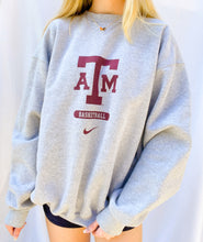 Load image into Gallery viewer, (M) Texas A&amp;M Vintage Nike Sweatshirt
