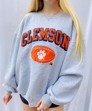 Load image into Gallery viewer, (L/XL) Clemson Sweatshirt
