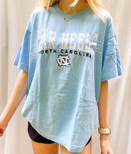 Load image into Gallery viewer, (S/M) UNC Shirt
