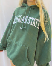 Load image into Gallery viewer, (XXL) Michigan State Nike Hoodie
