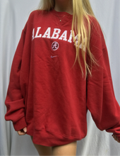 Load image into Gallery viewer, (L) Alabama Nike Sweatshirt
