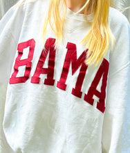 Load image into Gallery viewer, (M) Alabama Russell Sweatshirt
