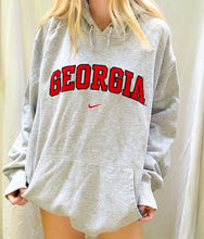 Load image into Gallery viewer, (XXL) Georgia Nike Hoodie
