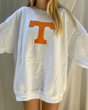 Load image into Gallery viewer, (XL) Tennessee Sweatshirt
