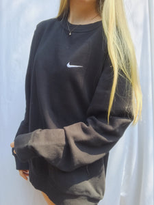 (L) Black Nike Swoosh Sweatshirt