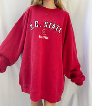 Load image into Gallery viewer, (XL) NC State Nike Sweatshirt
