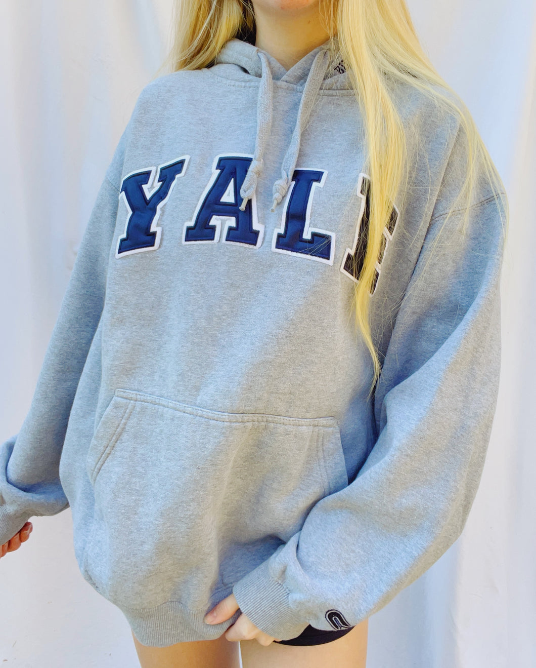 (L) Yale Hoodie