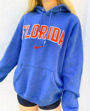 Load image into Gallery viewer, (M) Florida Nike Hoodie
