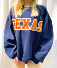 Load image into Gallery viewer, (L/XL) Texas Sweatshirt
