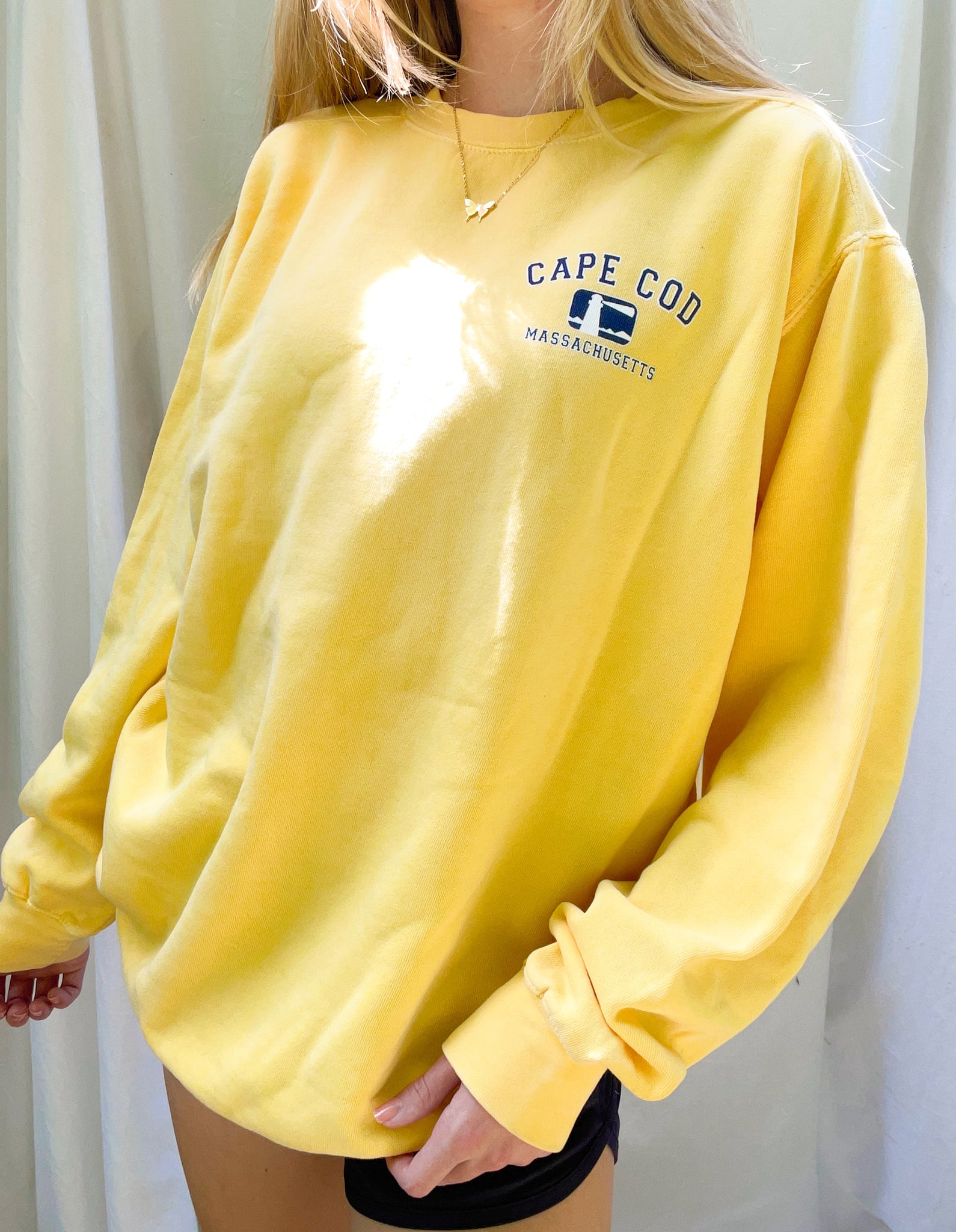 M/S) Comfort Colors Cape Cod Sweatshirt – Happyy.thrifts