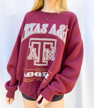 Load image into Gallery viewer, (XL) Texas A&amp;M Sweatshirt
